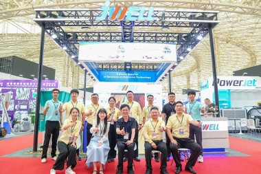 Megnyitó: A JWELL Machinery részt vesz a hanoi gumi-műanyag vásáron, és vietnami helyi intelligens gyártási elrendezést fejleszt